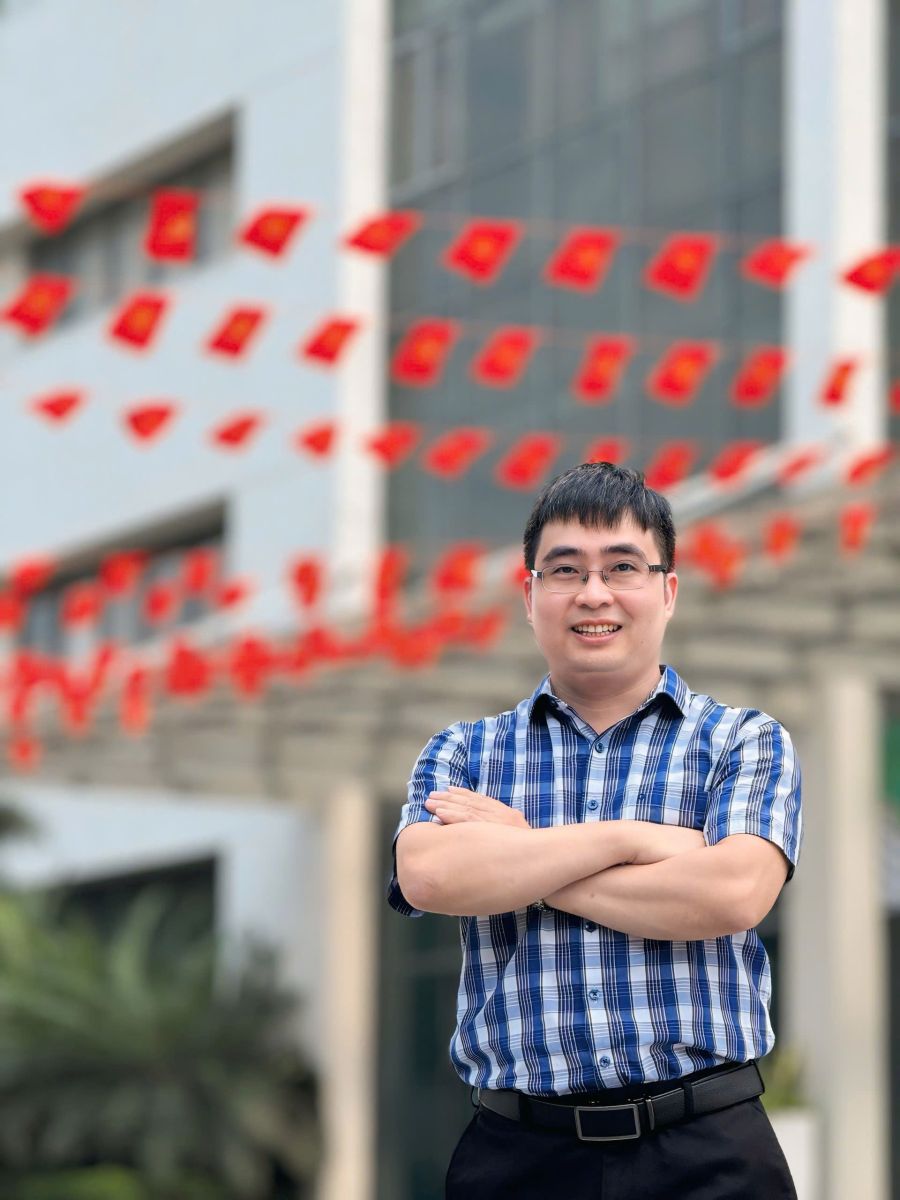 PGS.TS Phạm Tiến Nam